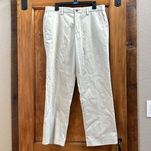 Men’s Ariat khaki dress pants. 33x30